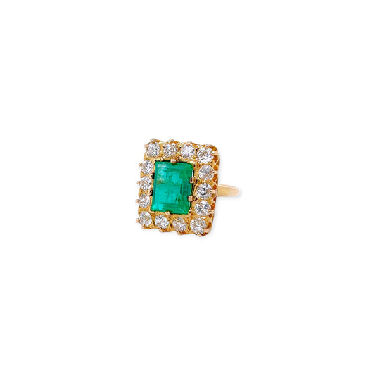 Gold Rectangular Emerald Diamond Ring