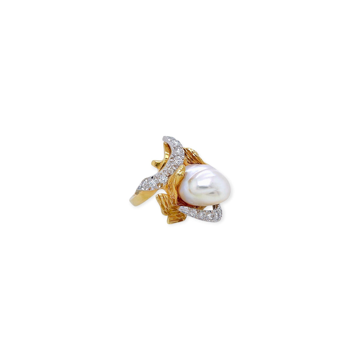 Gold Baroque Pearl Diamond Ring
