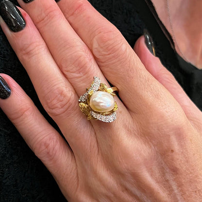 Gold Baroque Pearl Diamond Ring