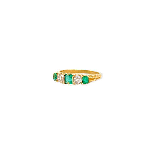 Antique Gold Emerald Diamond Ring