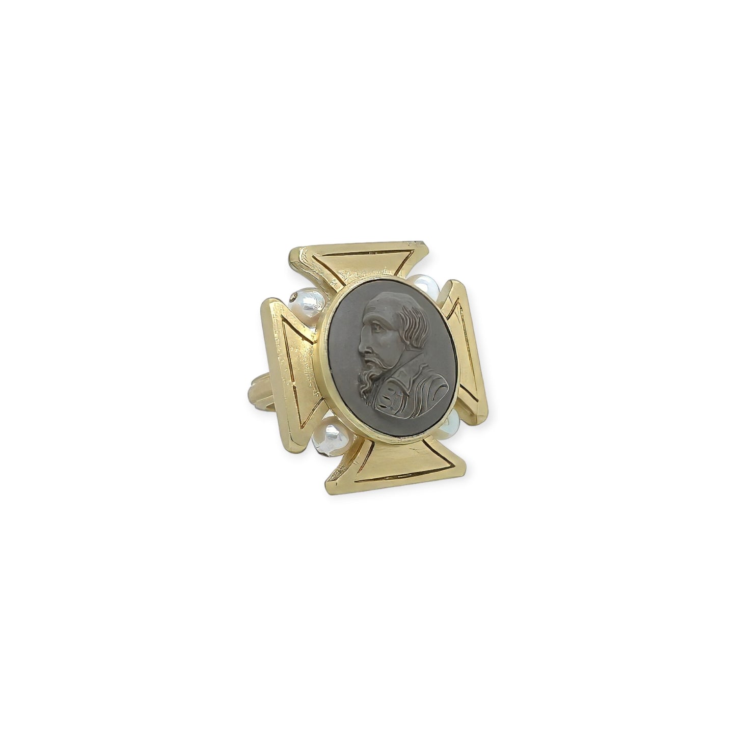 Shakespeare Cameo Maltese Cross Ring