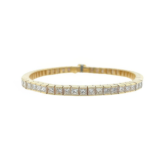 Quadrillion Cut Diamond Straightline Bracelet