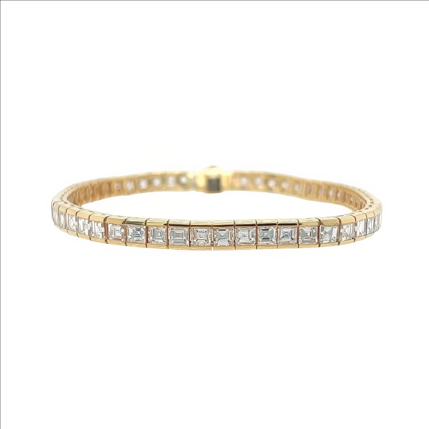 Square Step Cut Diamond Straightline Bracelet