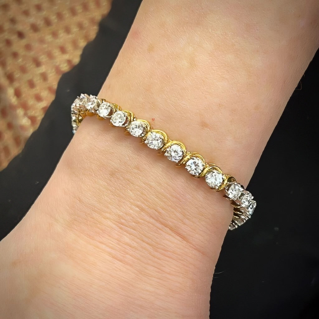 Round Brilliant Diamond Straightline Bracelet