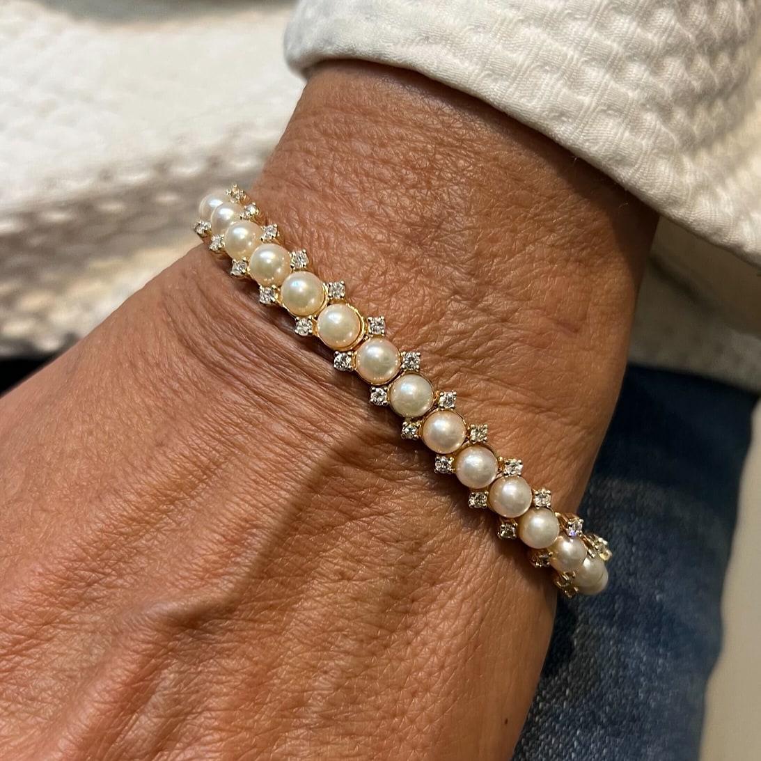 Pearl Diamond Gold Bracelet