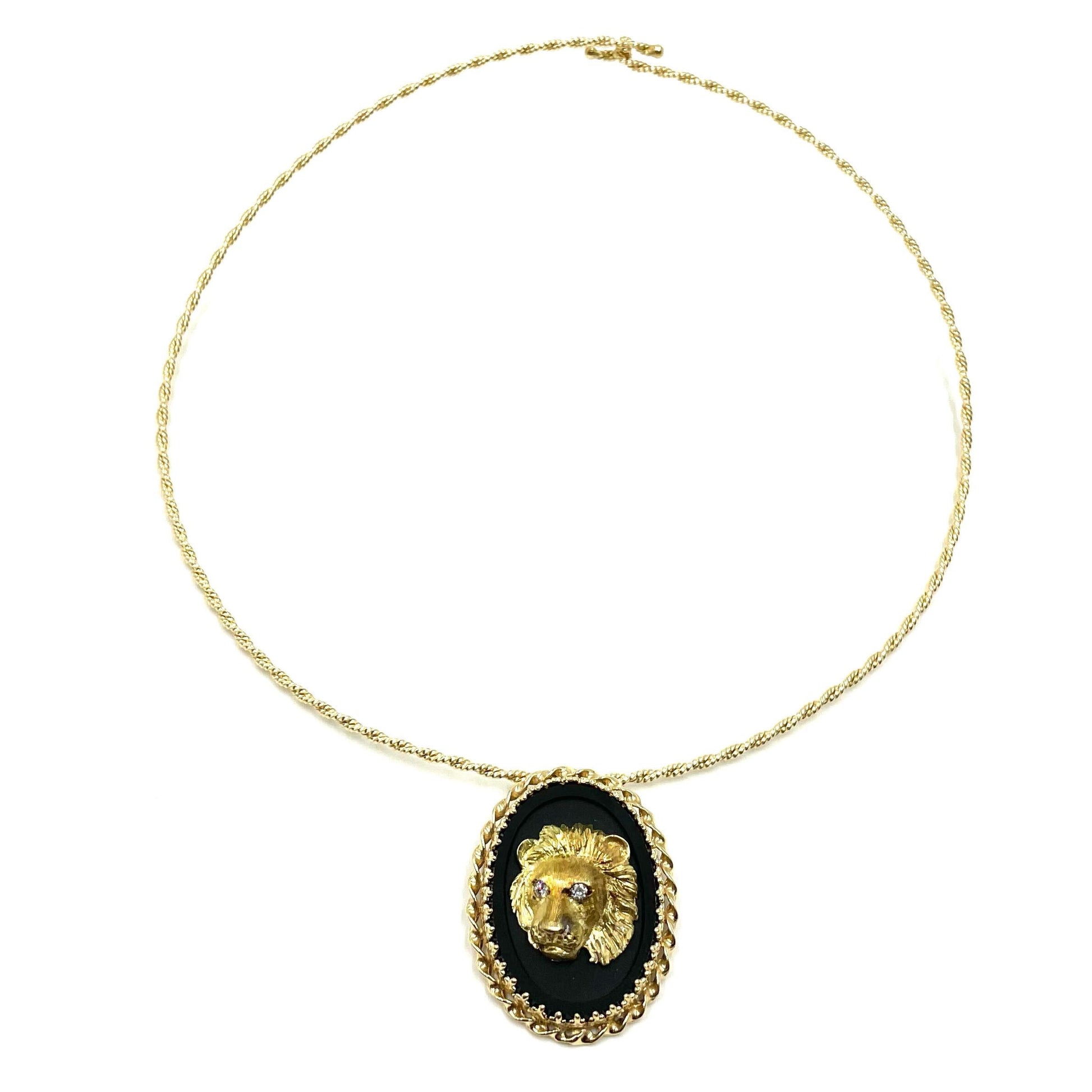 Lion's Head Gold Pendant Necklace