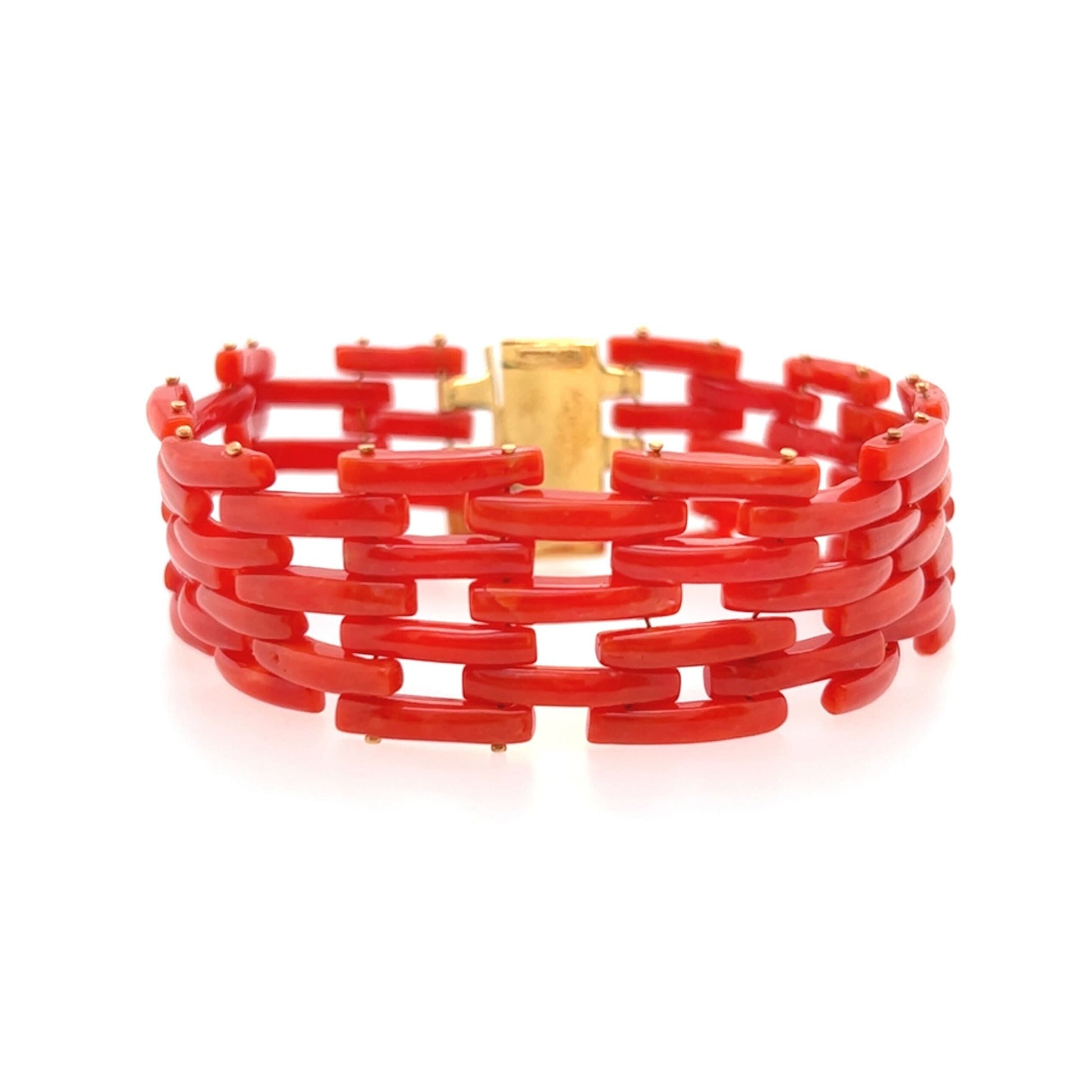 1970s Coral Link Gold Bracelet