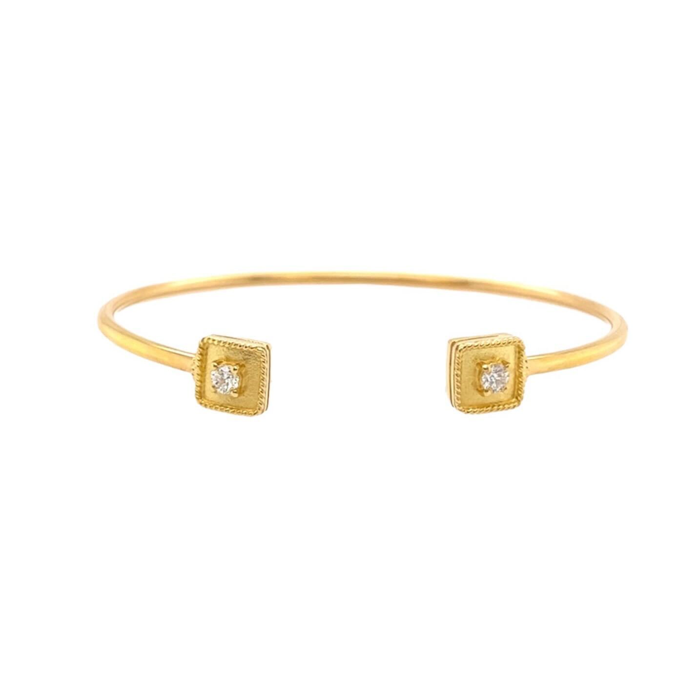 Lalaounis Gold Diamond Open Bangle