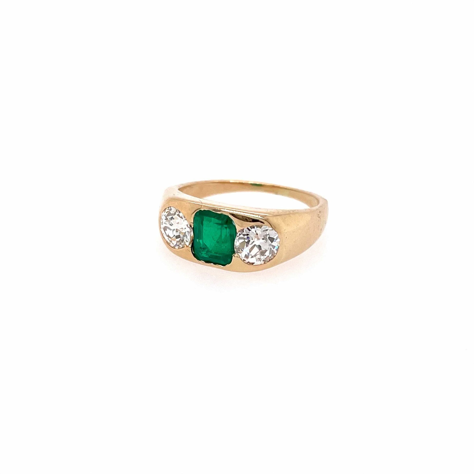 Antique Emerald Diamond Gold Ring