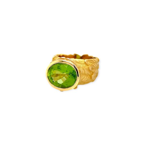 Angela Cummings Oval Peridot Gold Ring